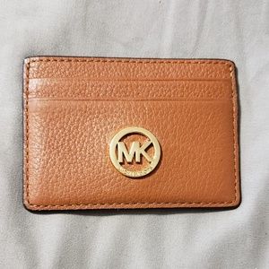 sold❌ on Ⓜ️ Michael Kors card holder